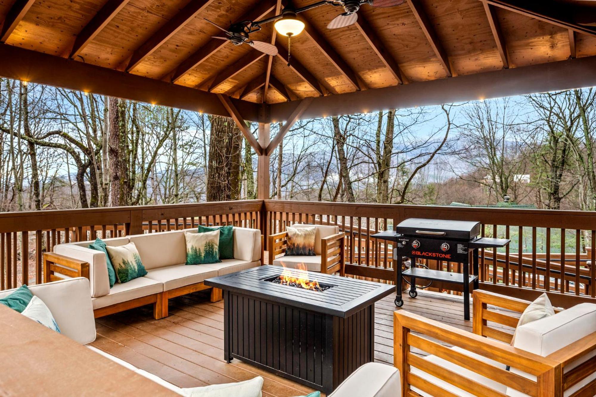 1Mile Downtown, Handicap Ramp, Hot Tub, Game Room Gatlinburg Exterior photo