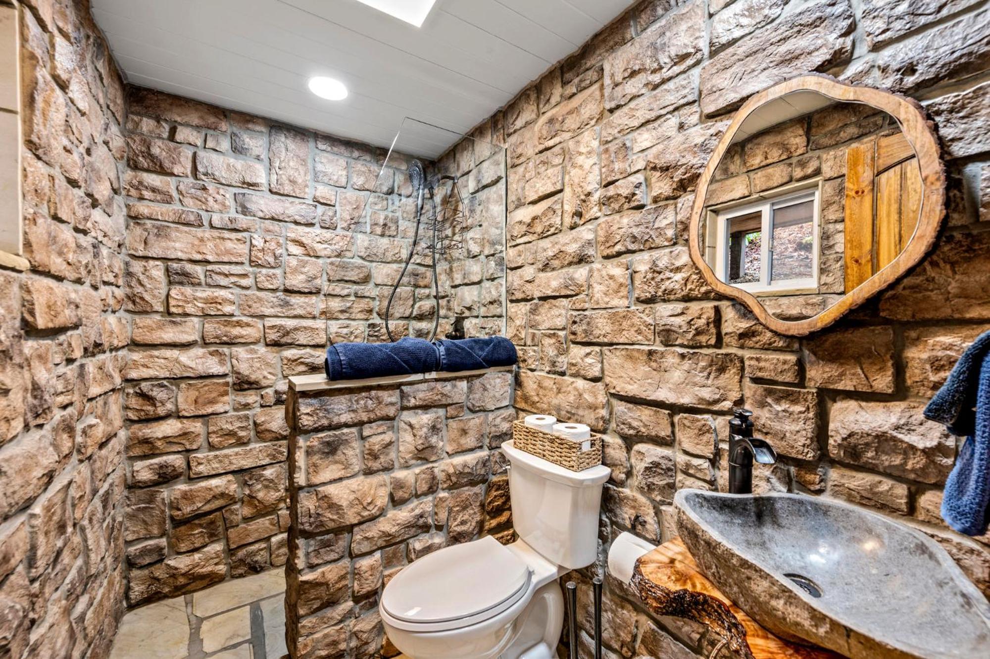 1Mile Downtown, Handicap Ramp, Hot Tub, Game Room Gatlinburg Exterior photo